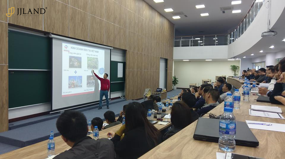 Tham gia các hợp học đầu tư bất động sản
